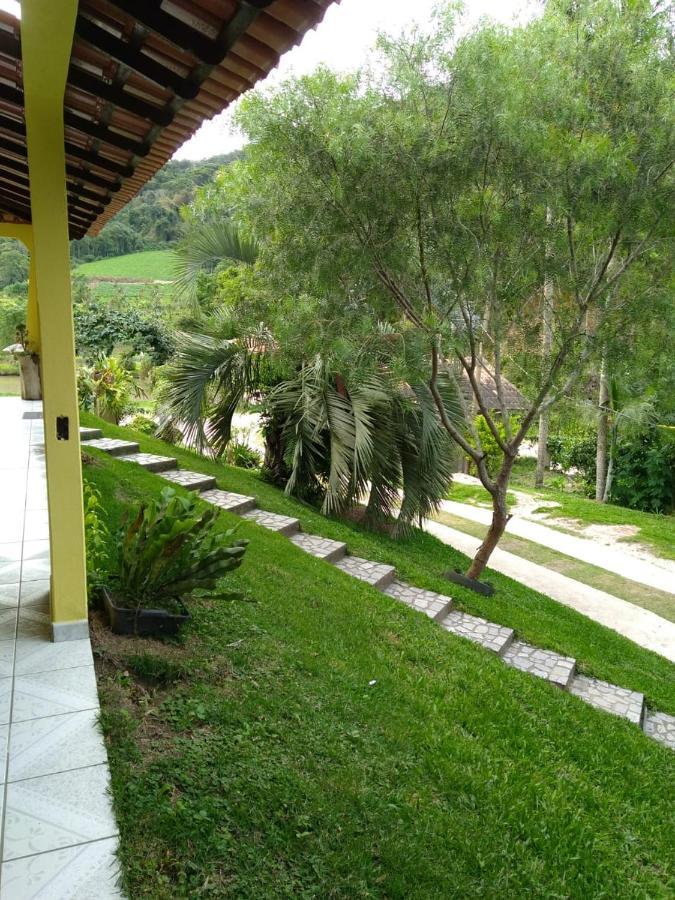 Casa Com Flores Pedra Azul  Kültér fotó